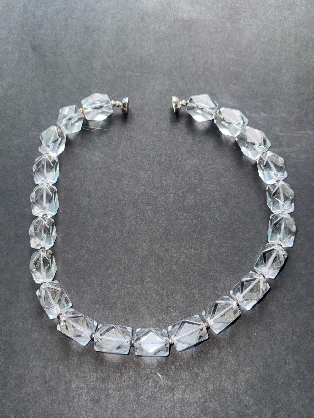 Crystal block necklace — magnetic clasp - Picture 4 of 8